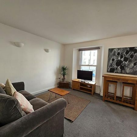 Beautiful And Bright !! Town/Harbour Apartment #1 Penzance Esterno foto