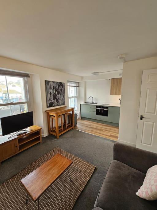 Beautiful And Bright !! Town/Harbour Apartment #1 Penzance Esterno foto